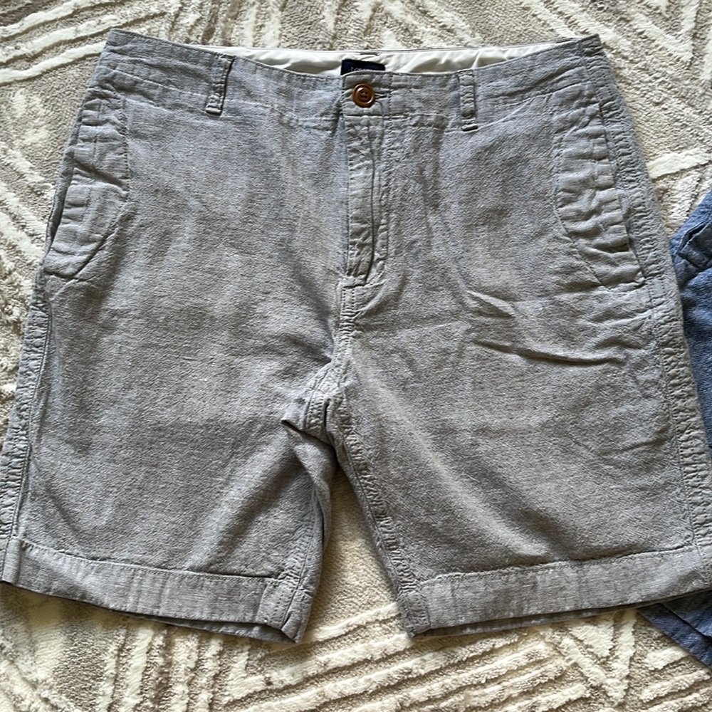Mens J. Crew linen shorts